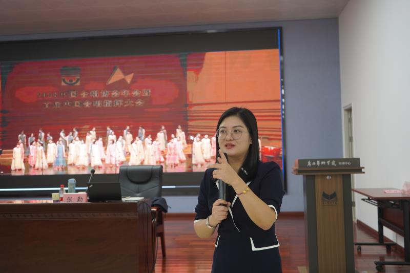 b03ad742eebf4dacb114f17ce89270fd.jpg